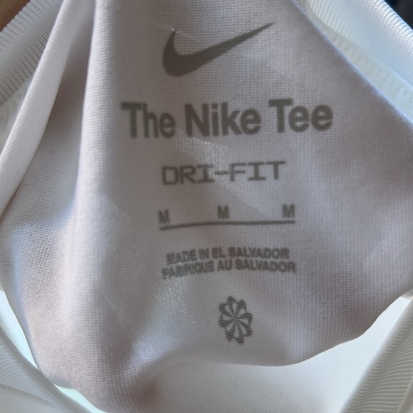 NWT official NBA ASG NIKE TEE dry fit - Picture 3 of 3